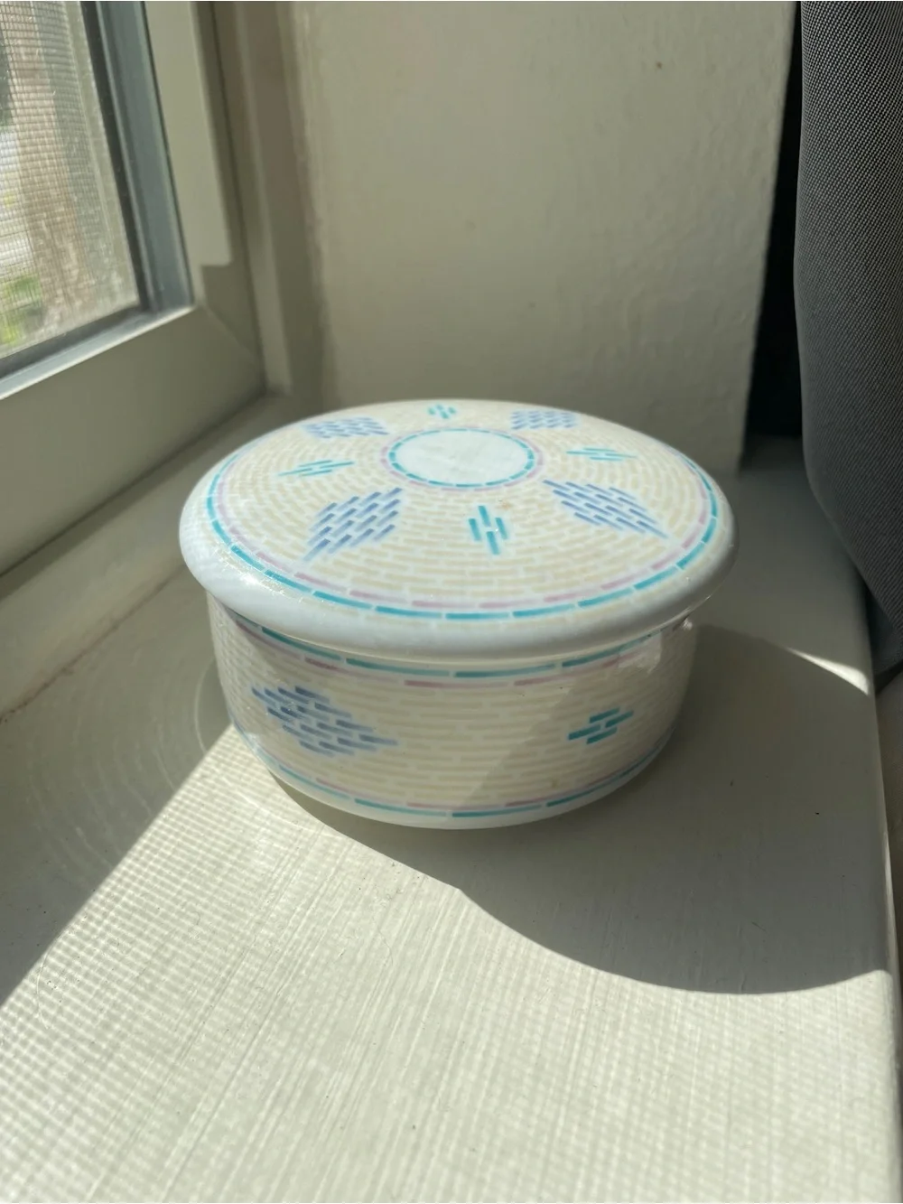 Vintage Pier1 Decorative Lidded Ceramic Trinket Jewelry Box